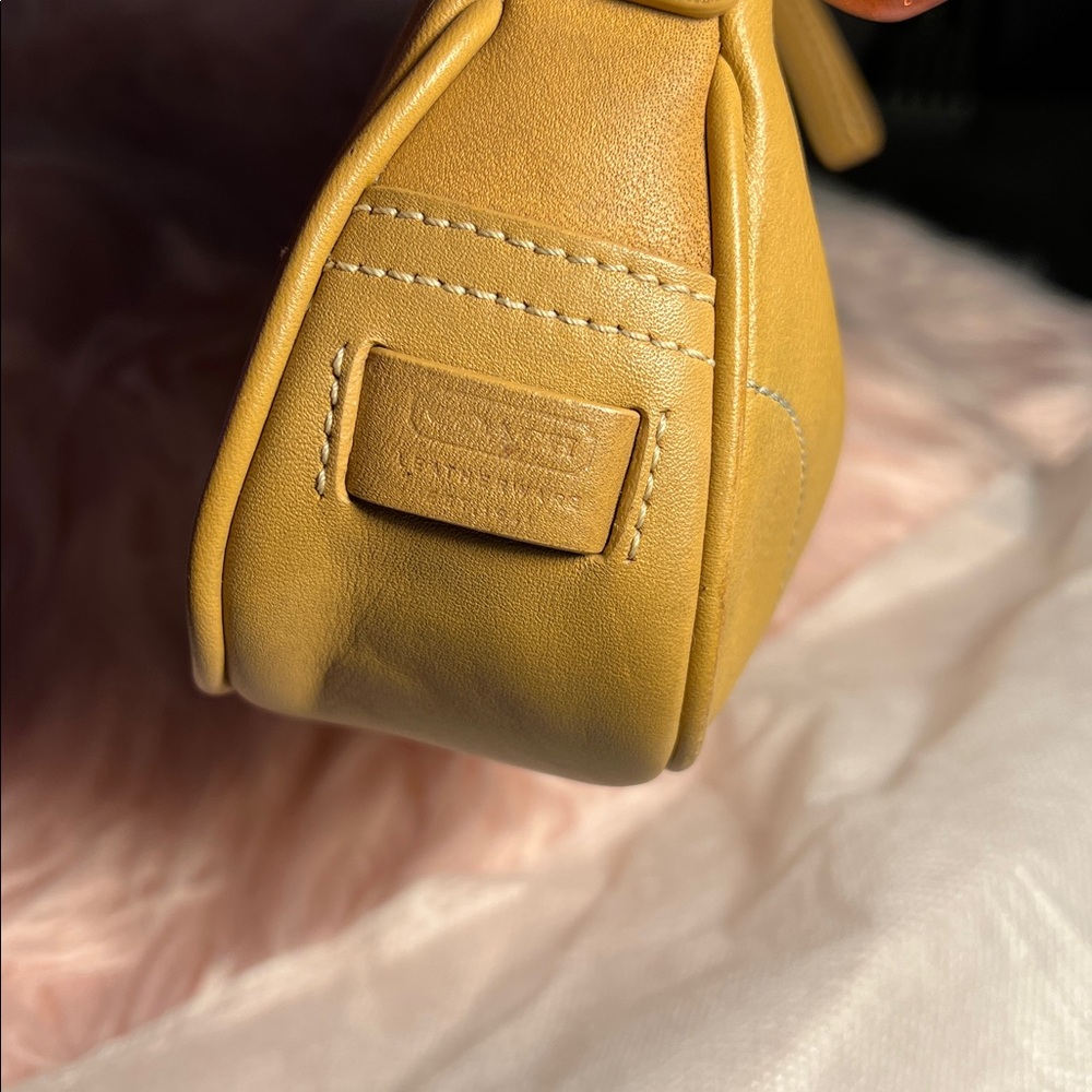 COACH Demi Baguette Leather Shoulder Bag in Tan - Y2K Mini Hobo Bag - Picture 9 of 15
